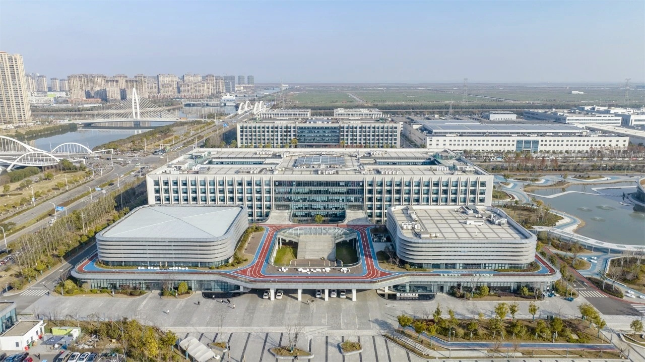宁波前湾新区精准招引科技服务业企业 打造生态链 创新再加速