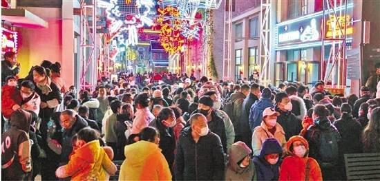 宁波春节消费热背后的鲜活面孔：他们有多忙，开门红就有多红